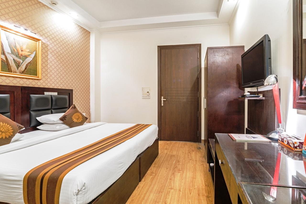 Royal Residence Mg Road Gurgaon Exterior photo