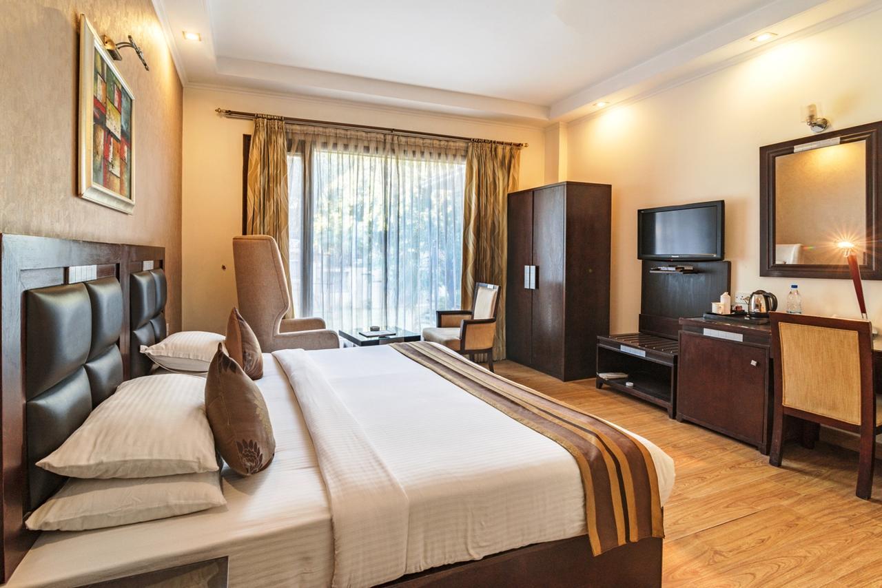 Royal Residence Mg Road Gurgaon Exterior photo
